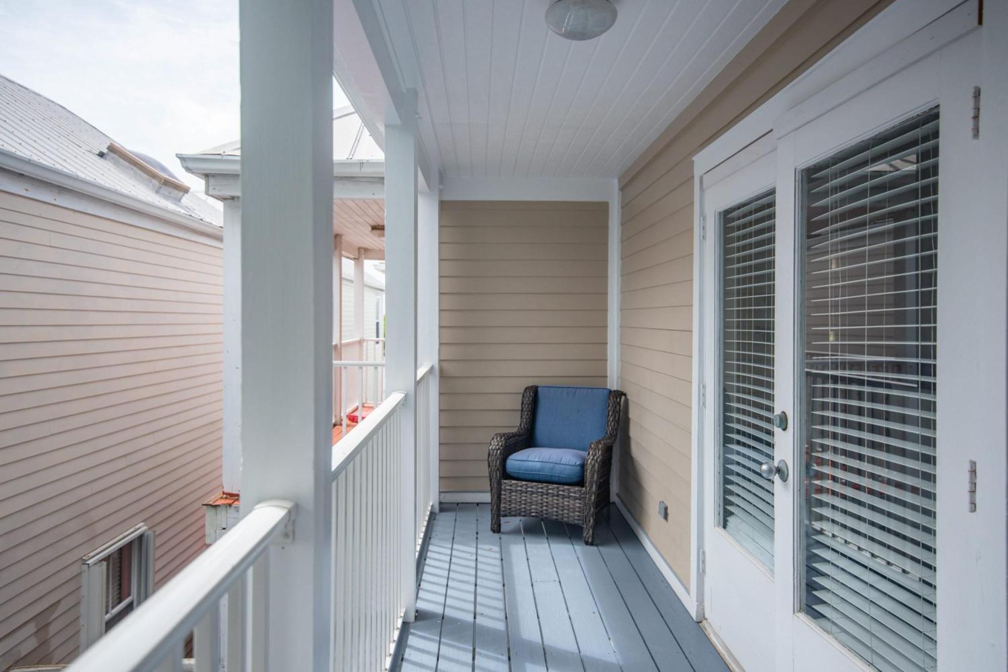 New Casa Caribe By Brightwild- Two-Story Condo Rooftop Pool Key West Eksteriør billede