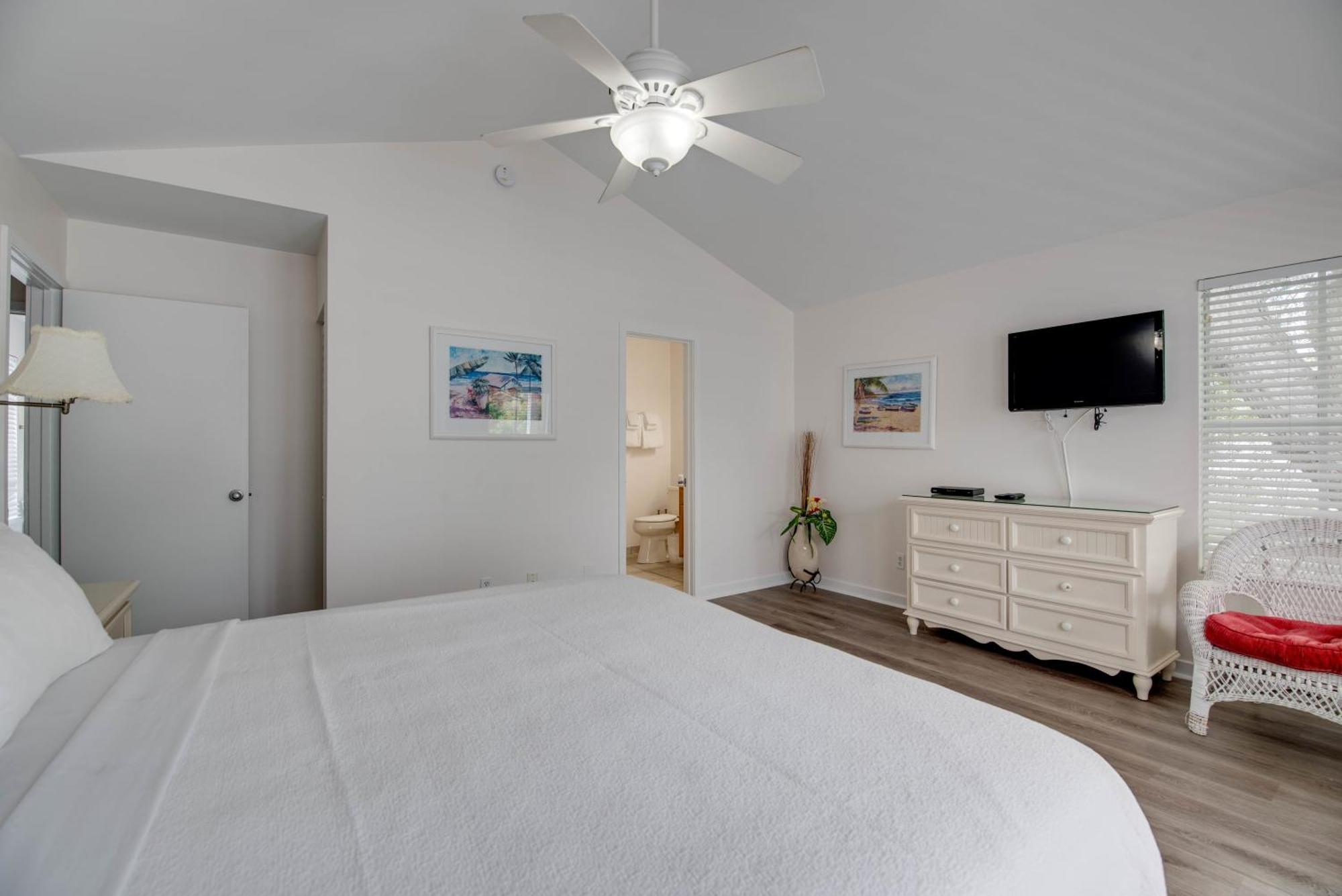New Casa Caribe By Brightwild- Two-Story Condo Rooftop Pool Key West Eksteriør billede